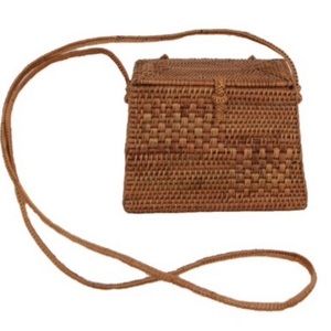 Peggy Fisher pyramid purse